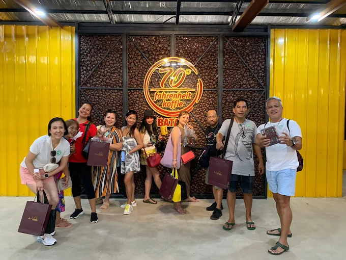 Gambar 70 Fahrenheit Coffie Factory